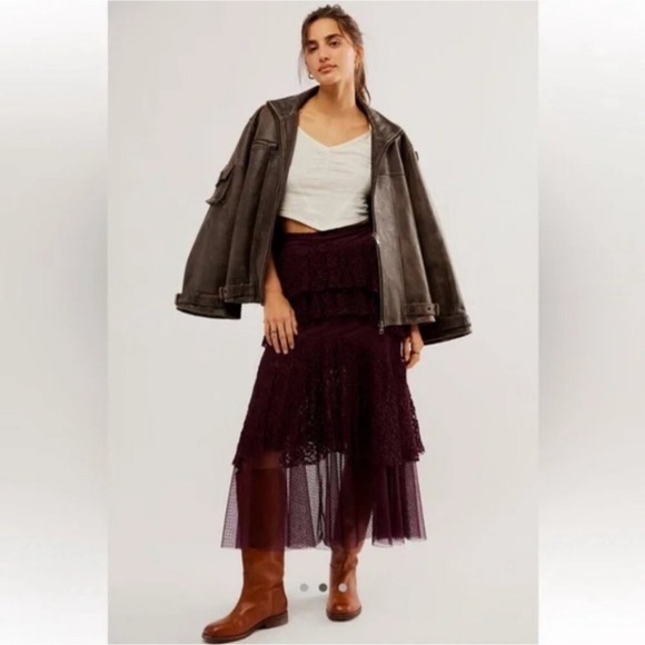 NWOT Free People Lace In Love Tiered ruffle Skirt size Medium - Picture 3 of 13